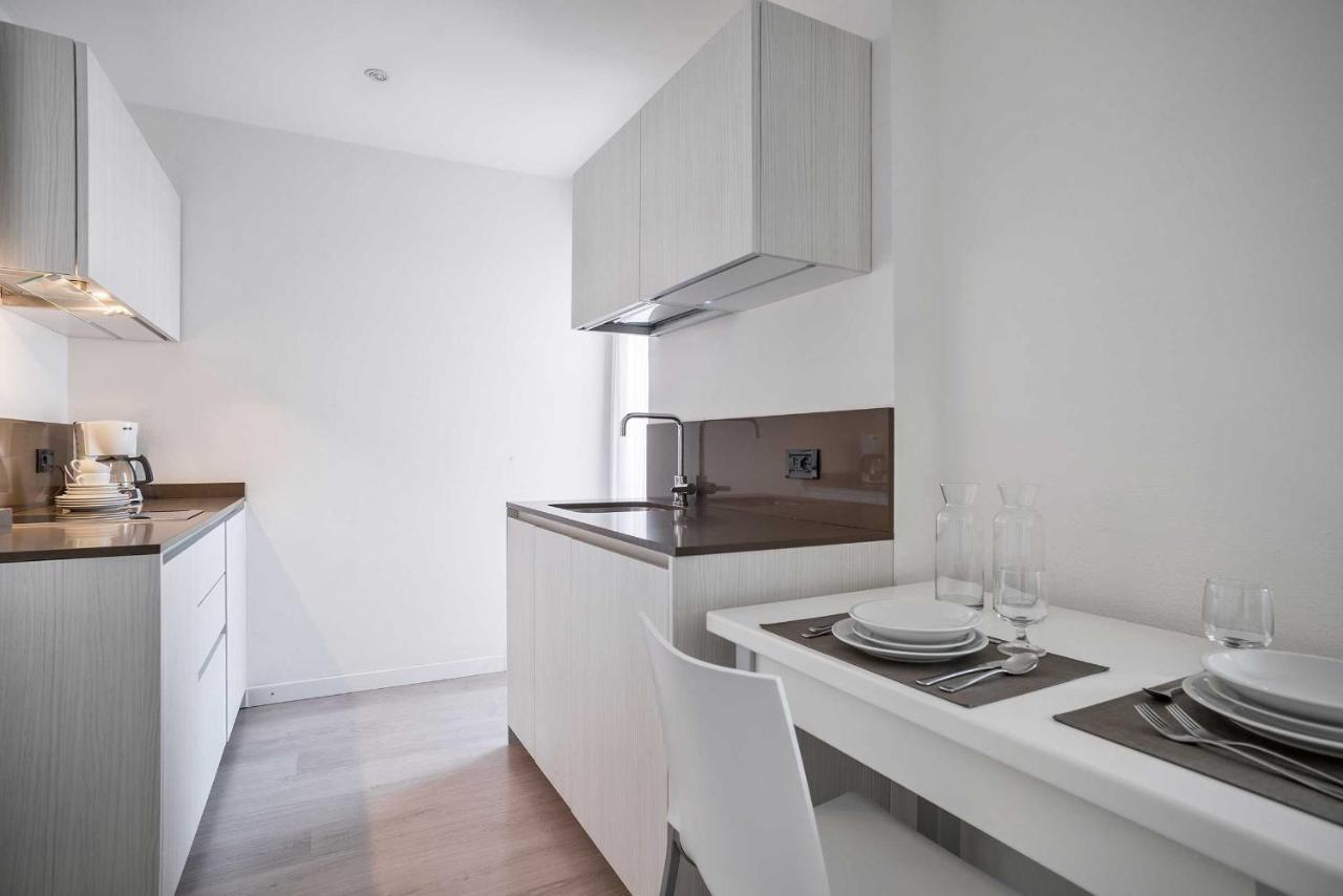 Residence Toblini Torbole Sul Garda Екстер'єр фото